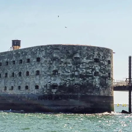 Charmante Maison Avec Piscine * Le Château-dʼOléron